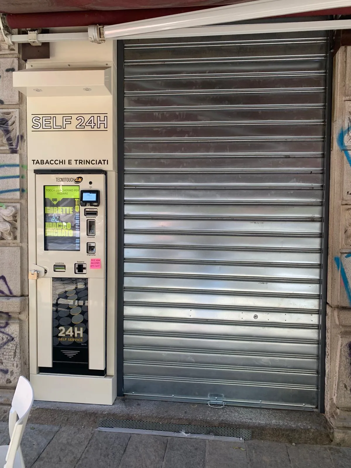 Serranda bloccata Città Studi Milano